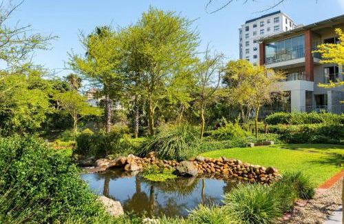 Century City Apartment | Mayfair Apartments