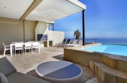 Camps Bay Apartment | MedBurn Views Penthouse