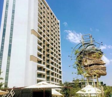 Menlyn Apartment | Menlyn Apartment - 2 Bedroom Apartment