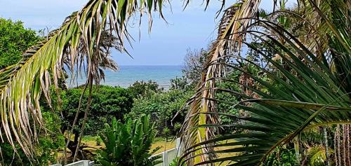 Ramsgate Beach House | Meyershof - Sleeps 12 - Ideal Holiday Home Destination