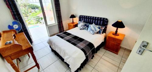 Ramsgate Beach House | Meyershof - Sleeps 12 - Ideal Holiday Home Destination