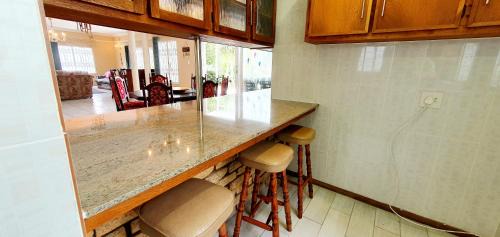 Ramsgate Beach House | Meyershof - Sleeps 12 - Ideal Holiday Home Destination