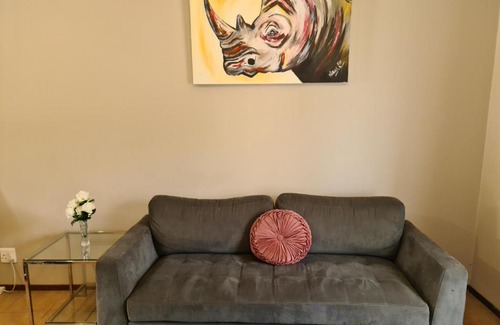 Greater Johannesburg Metropolitan Area Apartment | Midrand Ninth on Lever Unit 198