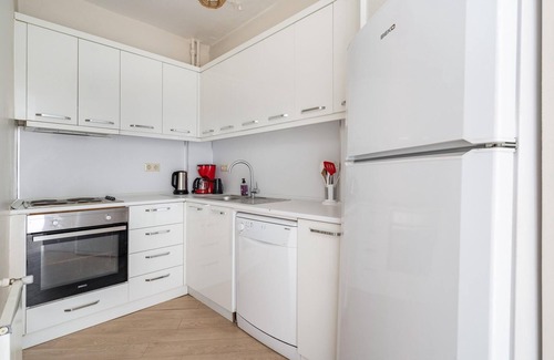 Macka Apartment | Missafir Charming Flat with Bosphorus View