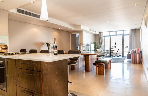 Big Bay Apartment | Modern Ocean Views 2 Bedroom 112 Eden on The Bay, Blouberg, Cape Town