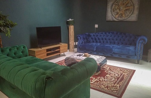 Greater Johannesburg Metropolitan Area House | Modern & Spacious 4 Bed, Home in Heart of Sandton!