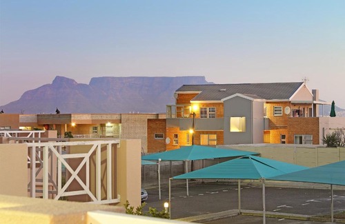 West Beach Apartment | Mont Serrat 49