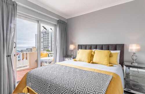 West Beach Apartment | Mont Serrat