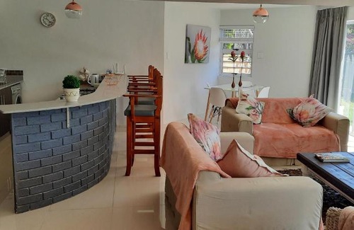 Bunkers Hill House | Montrose on Bunkers 3