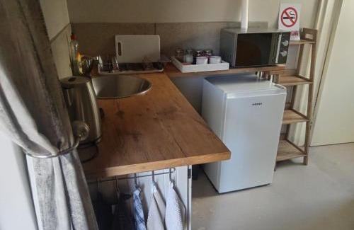 Oudtshoorn Apartment | Mossienes Cottage
