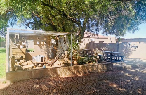Bloemfontein House | Motel ∙ 76 guests