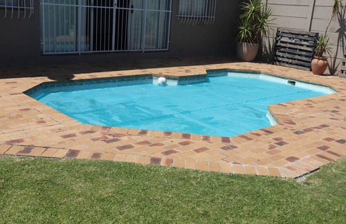 Belville House | Motel ∙ 8 guests