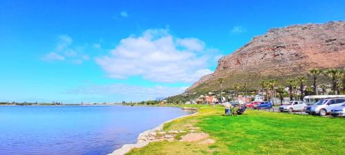 Muizenberg Hostel | Muizenberg getaway unit 2