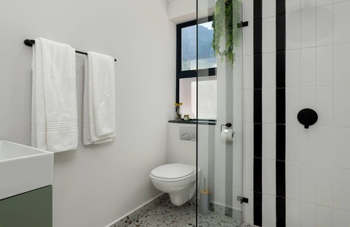 Camps Bay House | Neighbourgood First Crescent
