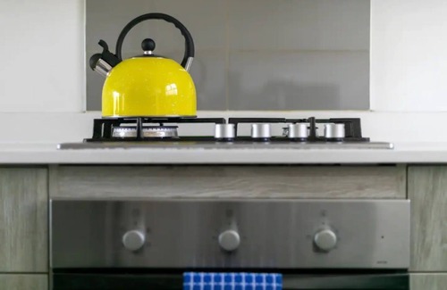 Greater Johannesburg Metropolitan Area Apartment | No loadshedding worries! Best long stay rates!