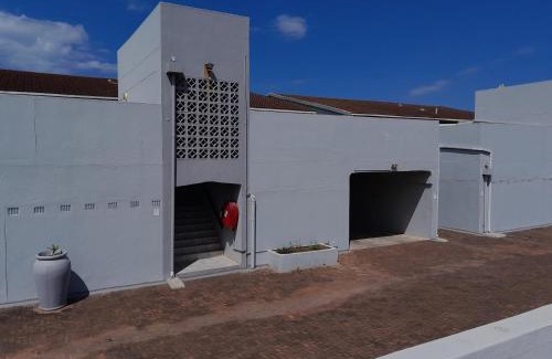 Ramsgate Beach Apartment | Nomads Nook 7 Sea view 6 Sleeper