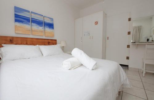 Plettenberg Bay Hostel | Nothando Backpackers Lodge