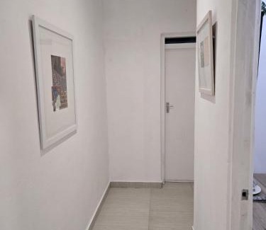 Kareeberg House | Oasiselfcatering guest house