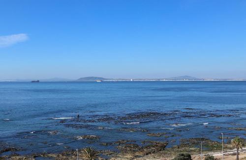 Mouille Point Apartment | Ocean View Properties - Penthouse