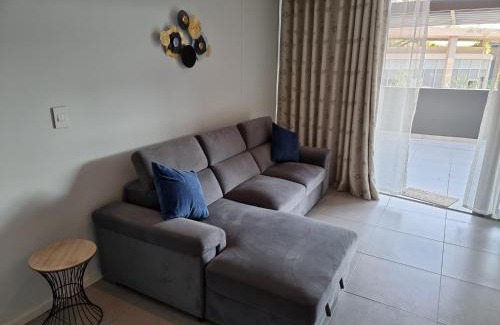Hillhead Apartment | OCEANDUNE SIBAYA G023 Block D