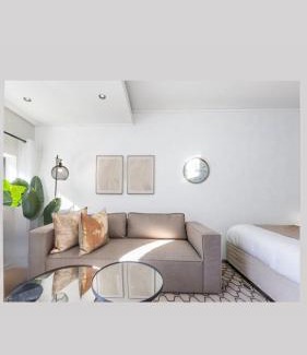 Century City Apartment | On Park - Century City Lux Studio Apartment
