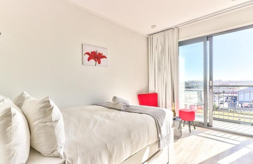 Cape Town City Centre Apartment | One On Albert With Parking