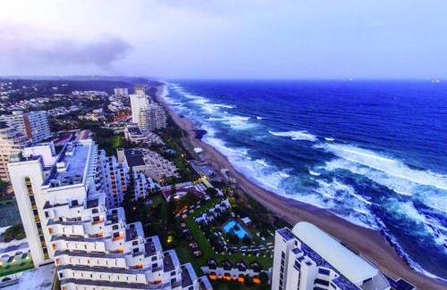 Umhlanga Apartment | Pearls of Umhlanga Exquisite 3 Level Penthouse