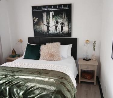 Stellenbosch House | Petite Vine