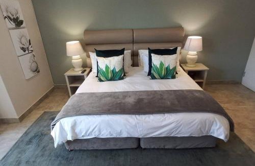 Knysna House | Pezula - upmarket non- seafacing Studio