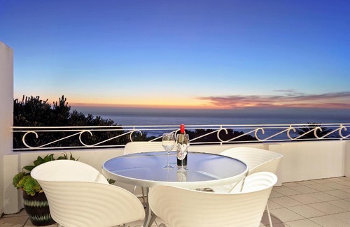 Camps Bay Villa | Picasso