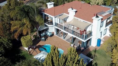 Oudtshoorn House | Pictures Guest House Boutique Hotel