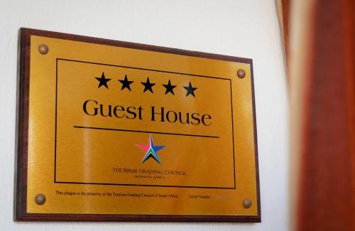 Oudtshoorn House | Pictures Guest House Boutique Hotel