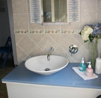 Hartbeespoort House | Ponciana Superior Guesthouse