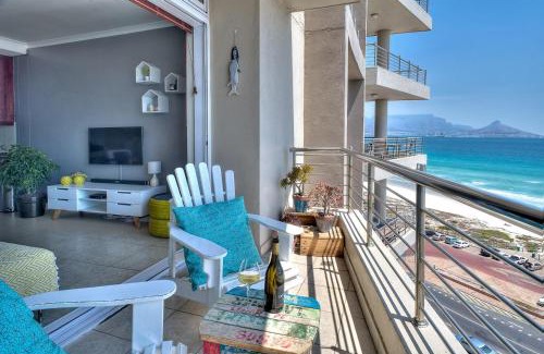 Bloubergstrand Apartment | Portico 802