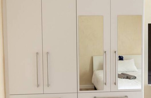 Bloubergstrand Resort | Private room ∙ 1 guest