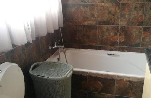 Kempton Park Resort | Private room ∙ 2 guests