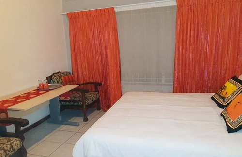 Kareeberg Resort | Private room ∙ 2 guests