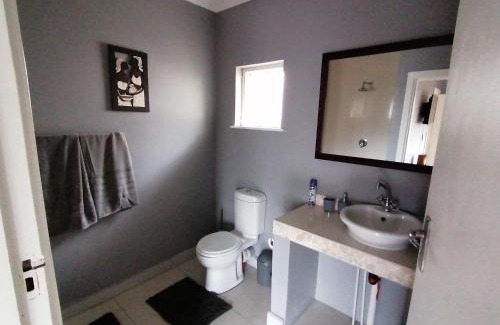Ramsgate Beach House | Protea Private Suite - Ramsgate Ramble Rest