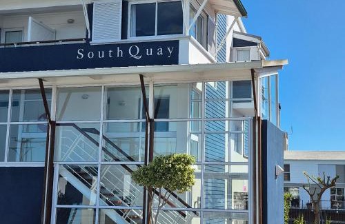 Waterfront Apartment | Quay Five on the Waterfront