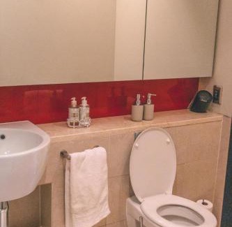 Sandown Apartment | Raphael penthouse 205