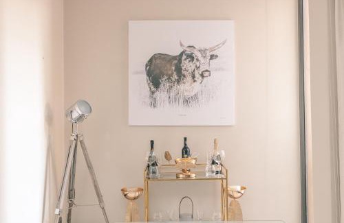Sandown Apartment | Raphael penthouse 205