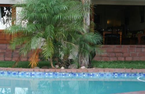 Upington House | River Bank Lapa