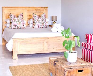 Addo Ski Chalet | River Front Estate