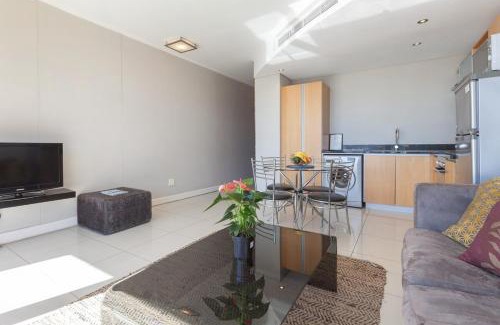 Cape Town City Centre Apartment | Rockwell 316 by CTHA