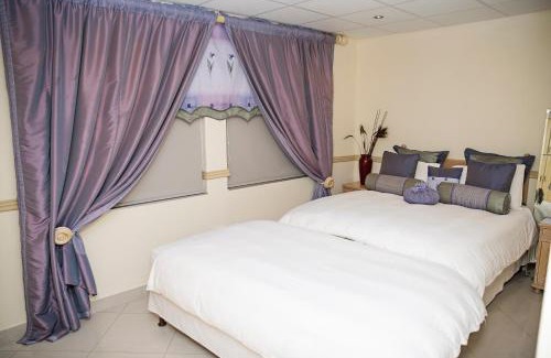 Margate Beach Apartment | RONDEVOUX 64