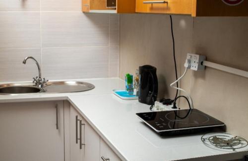 Port Elizabeth Hostel | Roots Self Catering Budget Unit 2-Budget Room