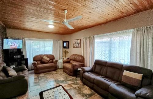 Greater Johannesburg Metropolitan Area Apartment | Royal saint
