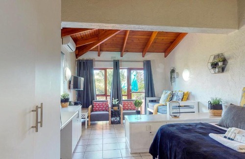 San Lameer Apartment | San Lameer Villa 2516 by Top Destinations Rentals