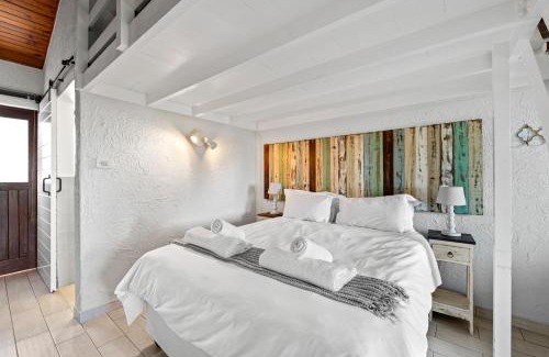 San Lameer Villa | San Lameer Villa 2523 - Bachelor Studio - 2 pax - San Lameer Rental Agency