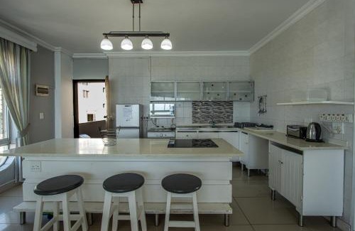 Margate Beach Apartment | Seagull 501